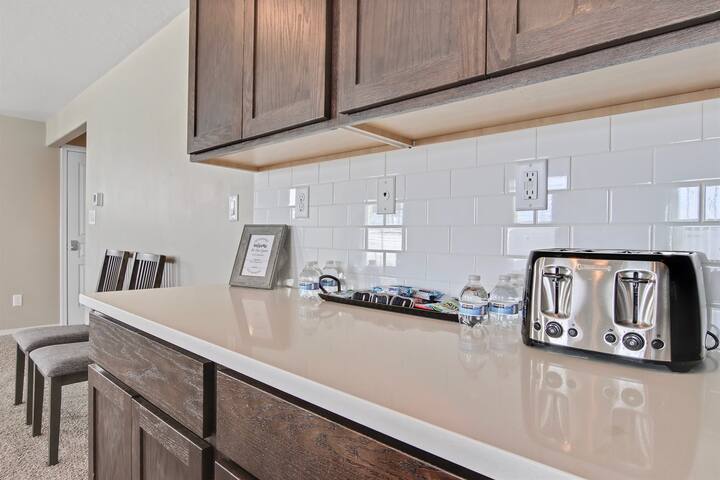 Modern & Luxurious 3 bedroom caldwell townhome - Photo 12