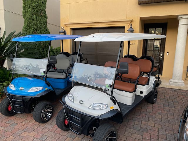 Large 4 bedroom with bunk room and 2 golf carts!