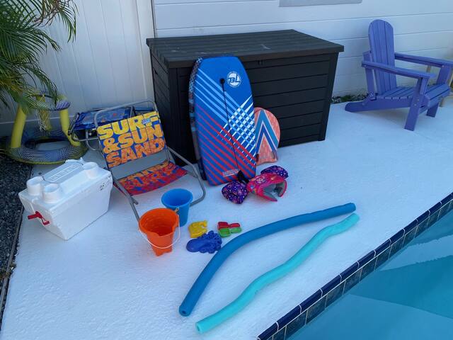 Pet-Friendly Home w/ Heated Pool & Screened Lanai - Foto 18