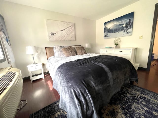 Chic 2BR Suite on Jiminy Mtn Sleeps 8 - Gorgeous - Foto 10