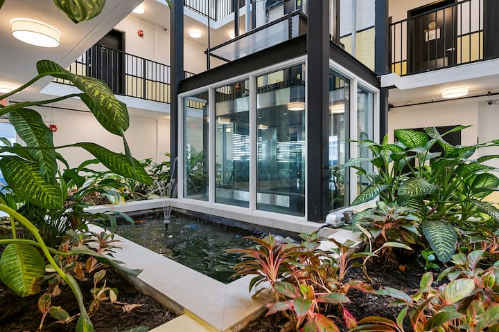 Suite 201: 2 Bed/2 Bath, Htd Pool, Gym, Free Bikes - Foto 42