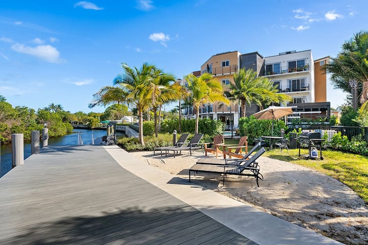 Suite 201: 2 Bed/2 Bath, Htd Pool, Gym, Free Bikes - Foto 40