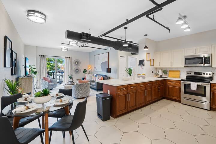 Suite 201: 2 Bed/2 Bath, Htd Pool, Gym, Free Bikes - Foto 16
