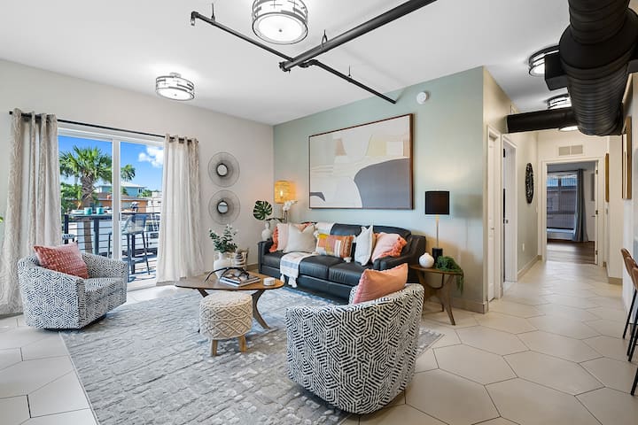 Suite 201: 2 Bed/2 Bath, Htd Pool, Gym, Free Bikes - Foto 14