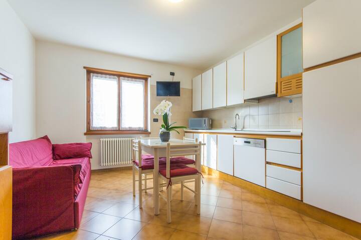 Family-Friendly Apartment Near Terme Comano