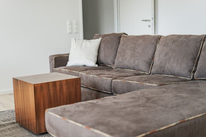 2 Zimmer Apartment mit Blick auf den See