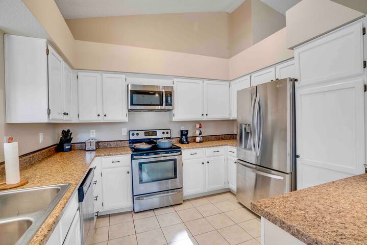 Pool, fireplace, 5 mi from West Gate - Foto 10