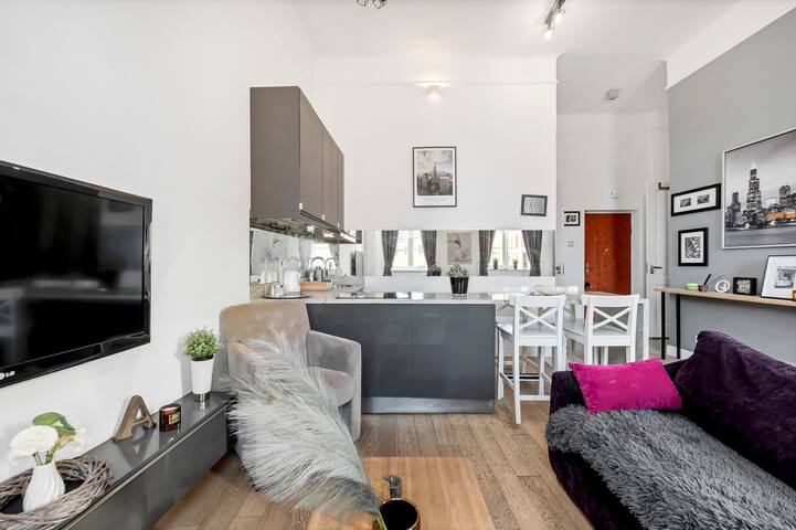 Stylish apartment in Old Town Warsaw