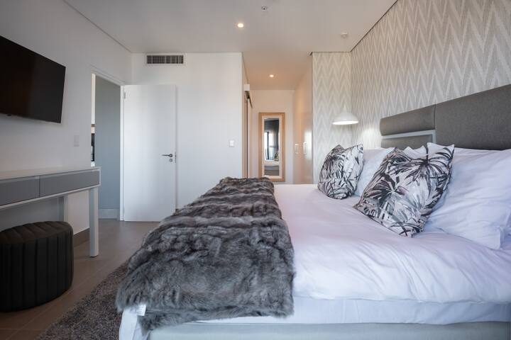 Oceans Umhlanga Luxury Apartment