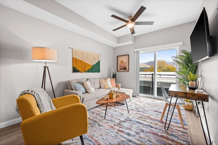 Downtown SLC | Near U of U & Hospitals | Free Parking