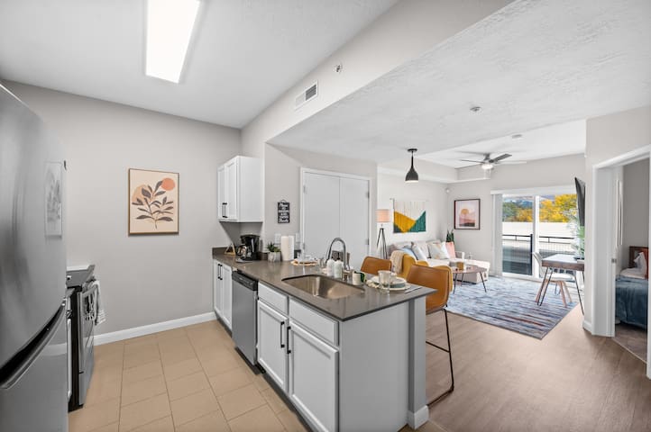 Downtown SLC | Near U of U & Hospitals | Free Parking
