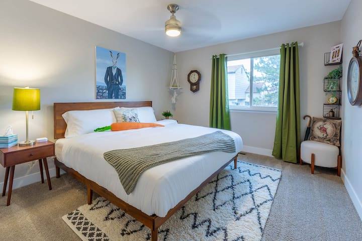 Hot Tub | 2 King Beds | BBQ | Hiking | Fire Pit - Foto 15