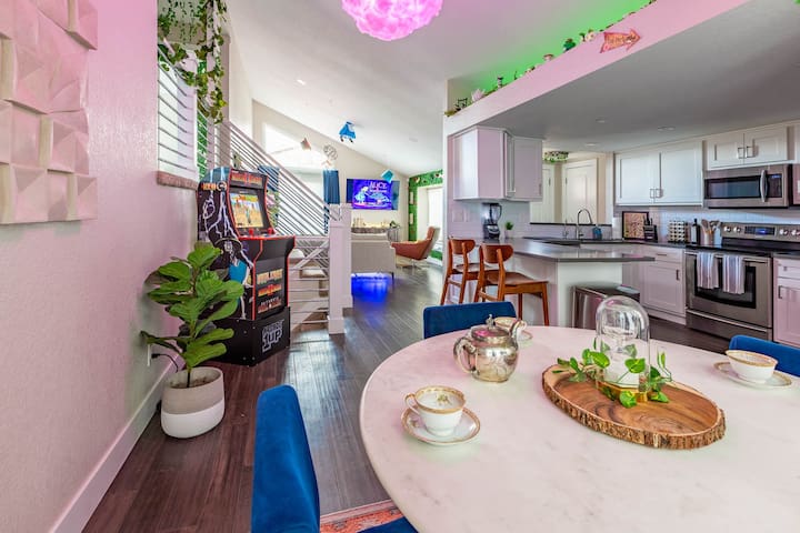 Hot Tub | 2 King Beds | BBQ | Hiking | Fire Pit - Foto 3