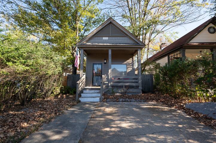 Bungalow on Blythe in Heart of Cooper Young