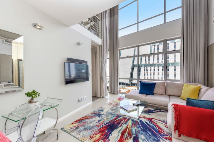 Hydro Park Penthouse Loft