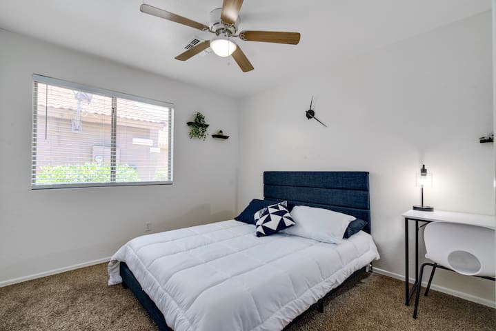 Great location! near shopping & entertainment - Foto 12