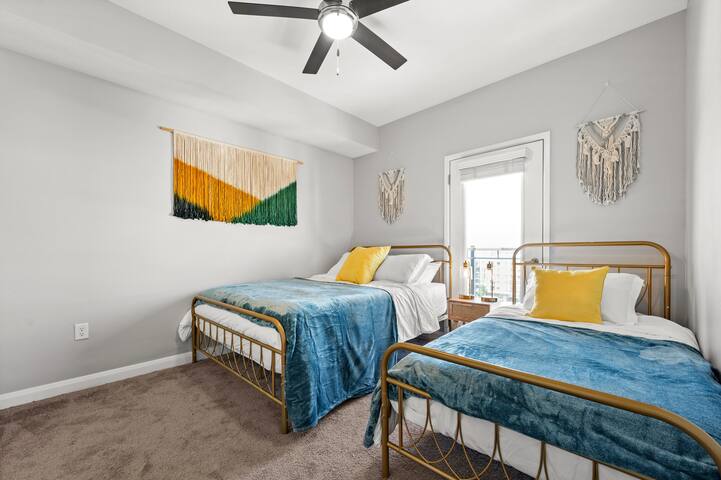 Walkable SLC | Near U of U & Convention & Delta | Free Parking - Foto 13
