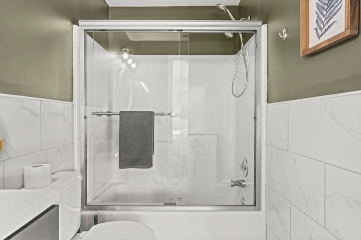 Spacious 2 BDR Central Newtown Hosted By StayRafa - Foto 10