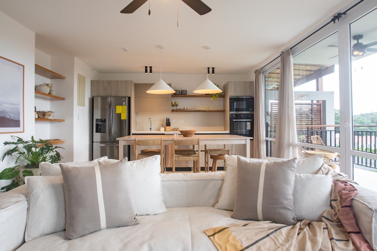Tasteful View 2BR Condo E31 at Playa Venao — Las Escobas del Venado, Provincia de Los Santos — vacation rental