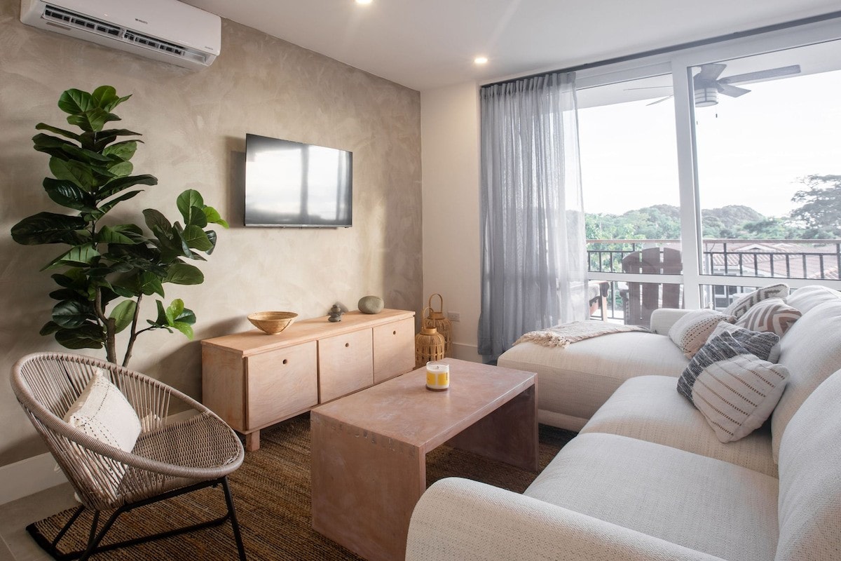Casa Calma, Resort Home at Venao — Playa Venao, Los Santos — vacation rental