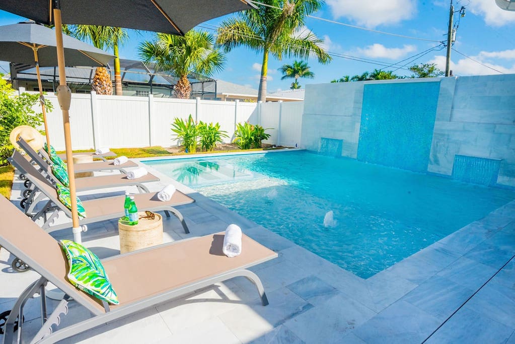 5332 Aqua Haven - Waterfall Pool — Naples, FL — vacation rental