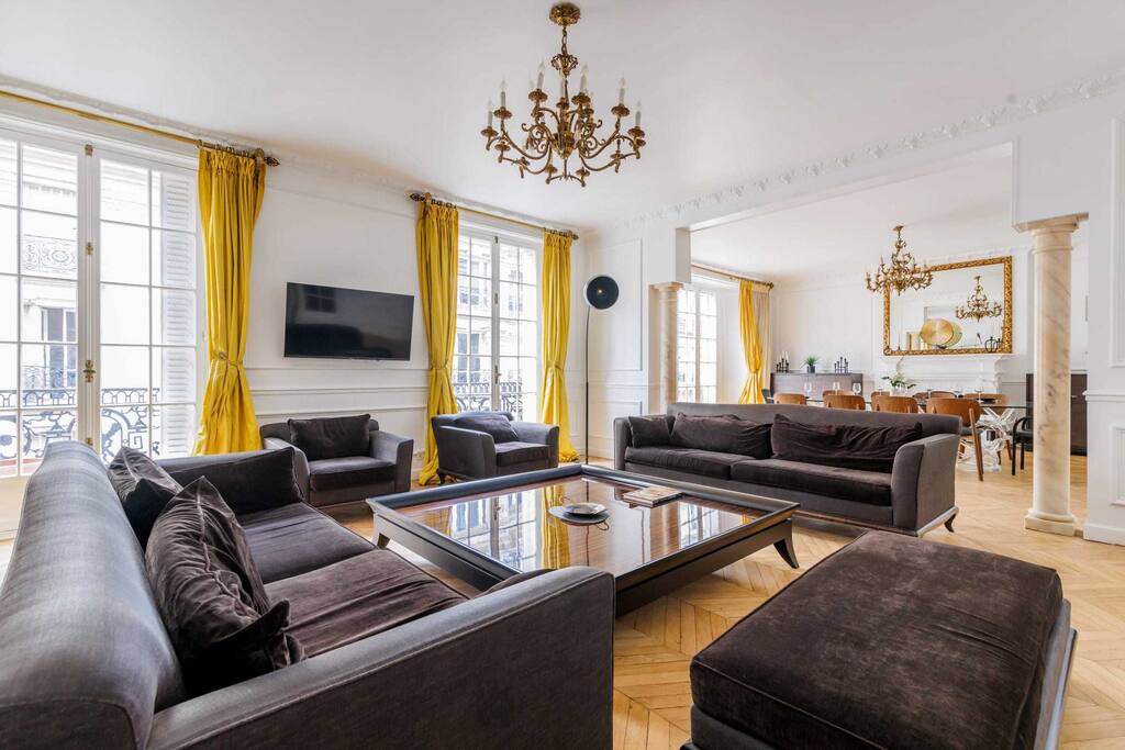 Luxurious Appt - Parc Monceau- Mobility Lease — Paris, Île-de-France — vacation rental