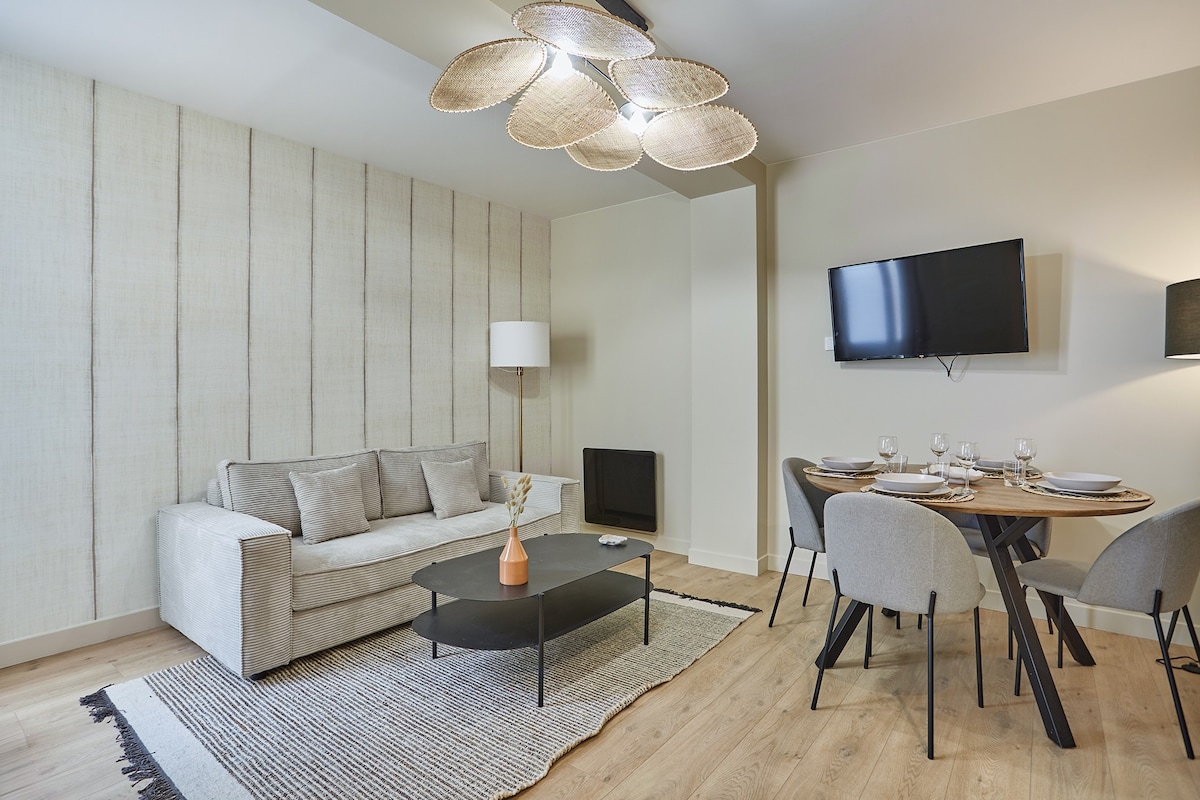 Apartment in the center of Paris/Montmartre — Paris, Île-de-France — vacation rental