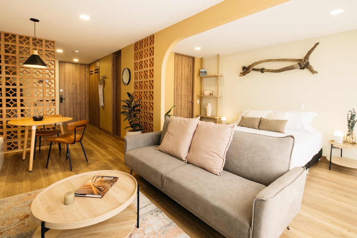Modern Paisa Inspired Apt in Laureles photo 4