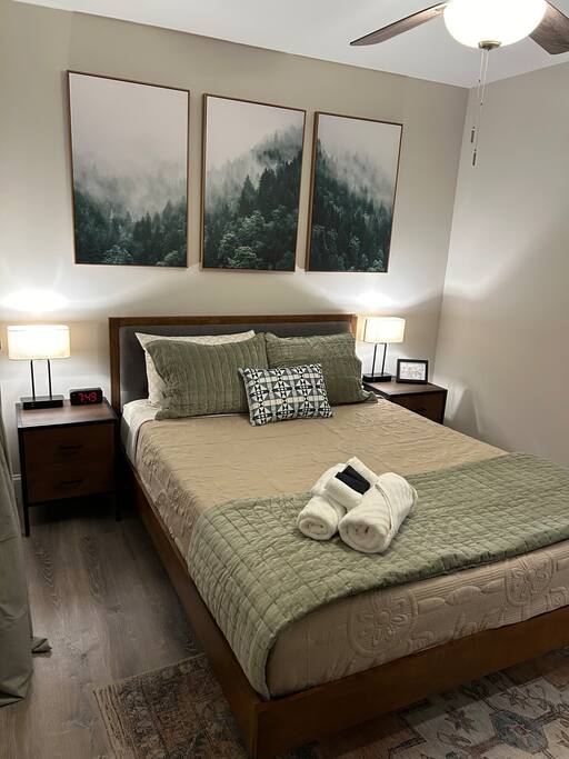 Brand new 2 bedrooms w/hot tub! — Asheville, NC — vacation rental