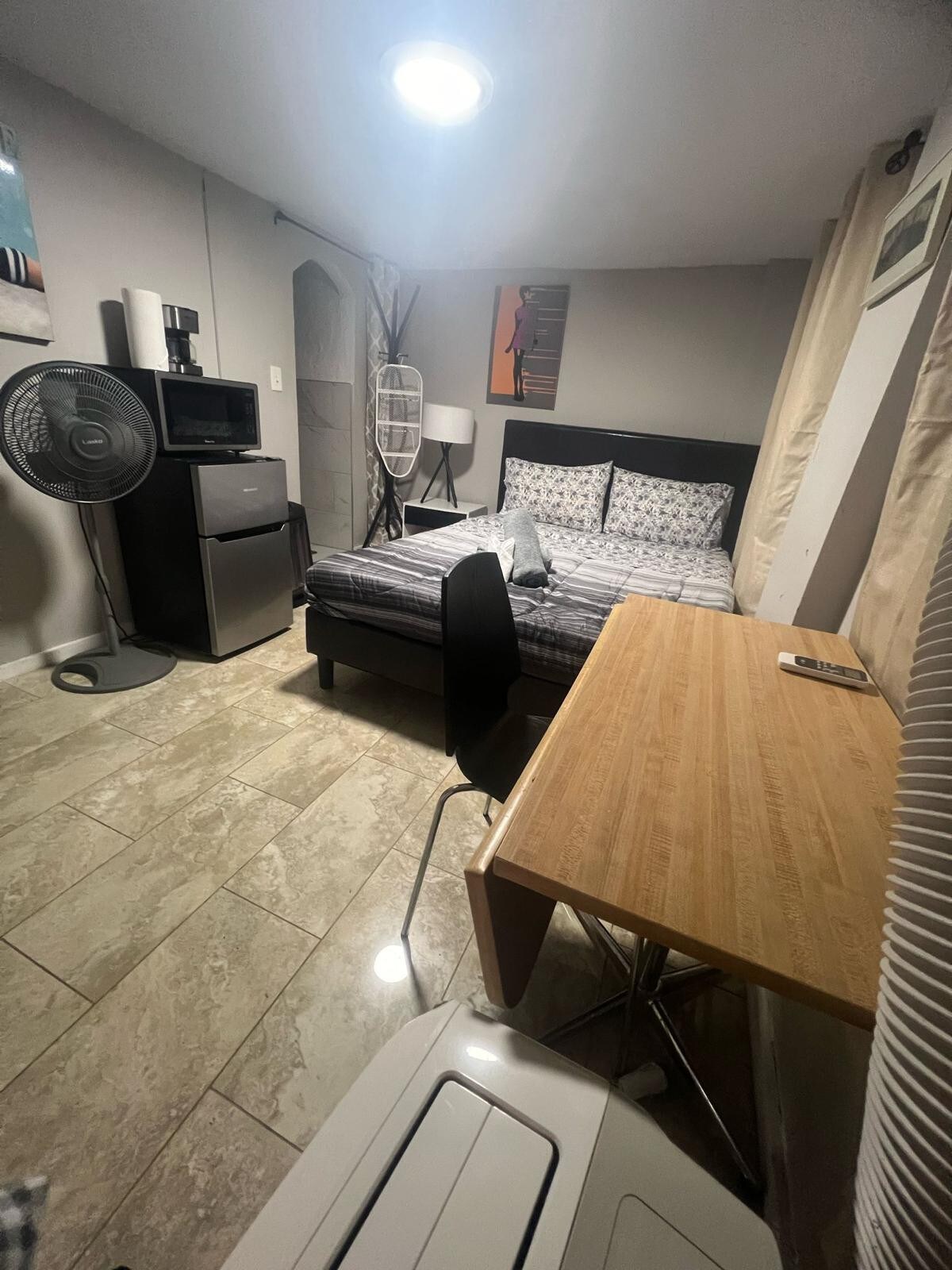 Emory guest room, sleeps 2 view 6