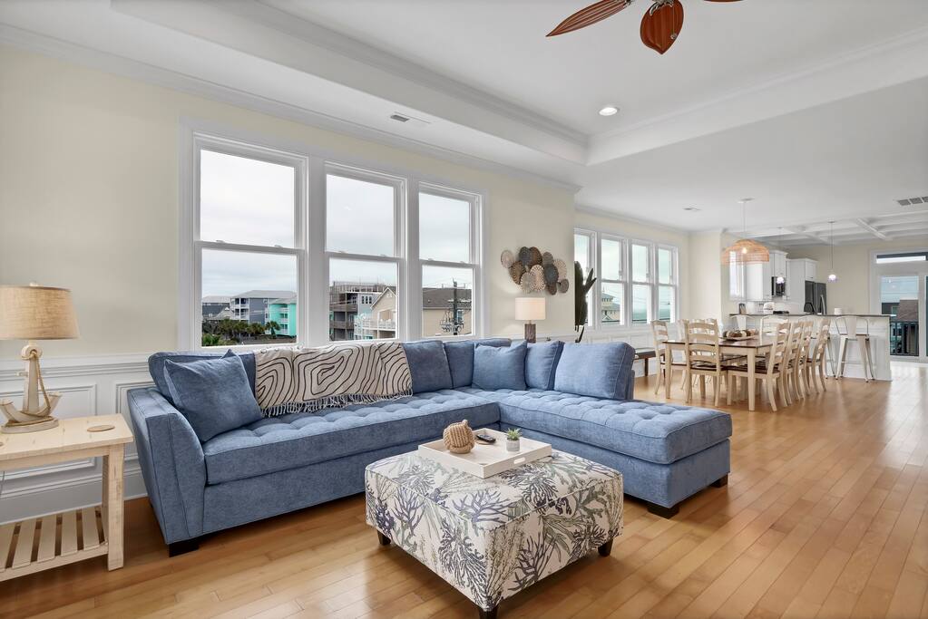 Gray Sails-Steps from the ocean — Carolina Beach, NC — vacation rental