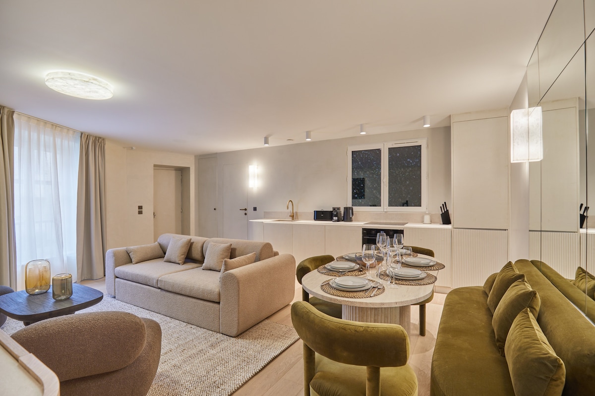 Sublime apartment with AC - Louvre Palais-Royal — Paris, Île-de-France — vacation rental