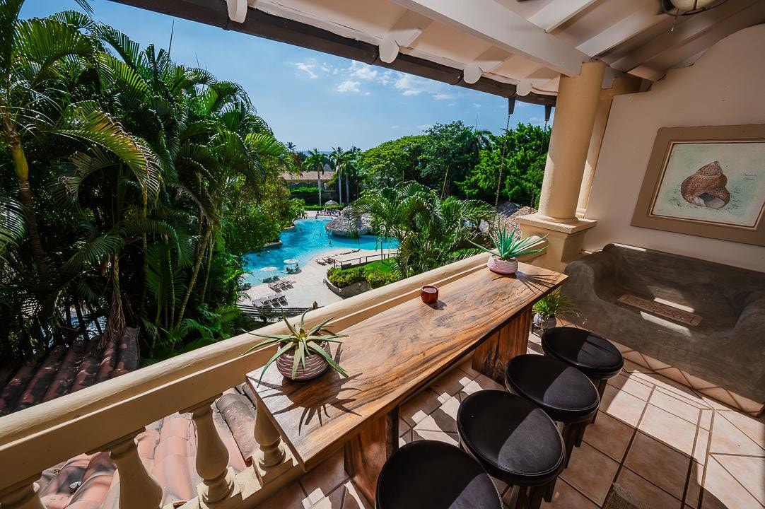 Ocean-View Condo | Lagoon Pool & Swim-Up Bar — Tamarindo, Provincia de Guanacaste — vacation rental