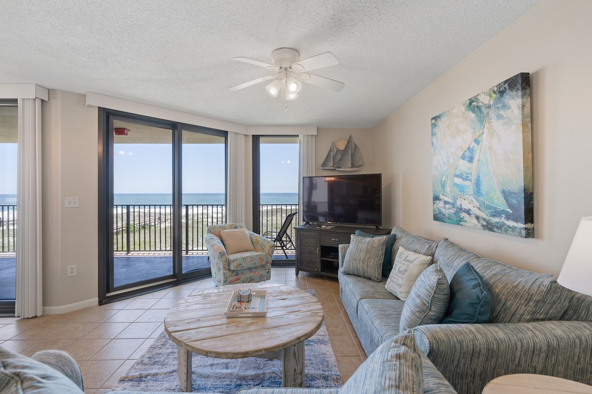 Beachfront Corner Unit Phoenix VII Pools Sleeps 9 — Orange Beach, AL — vacation rental
