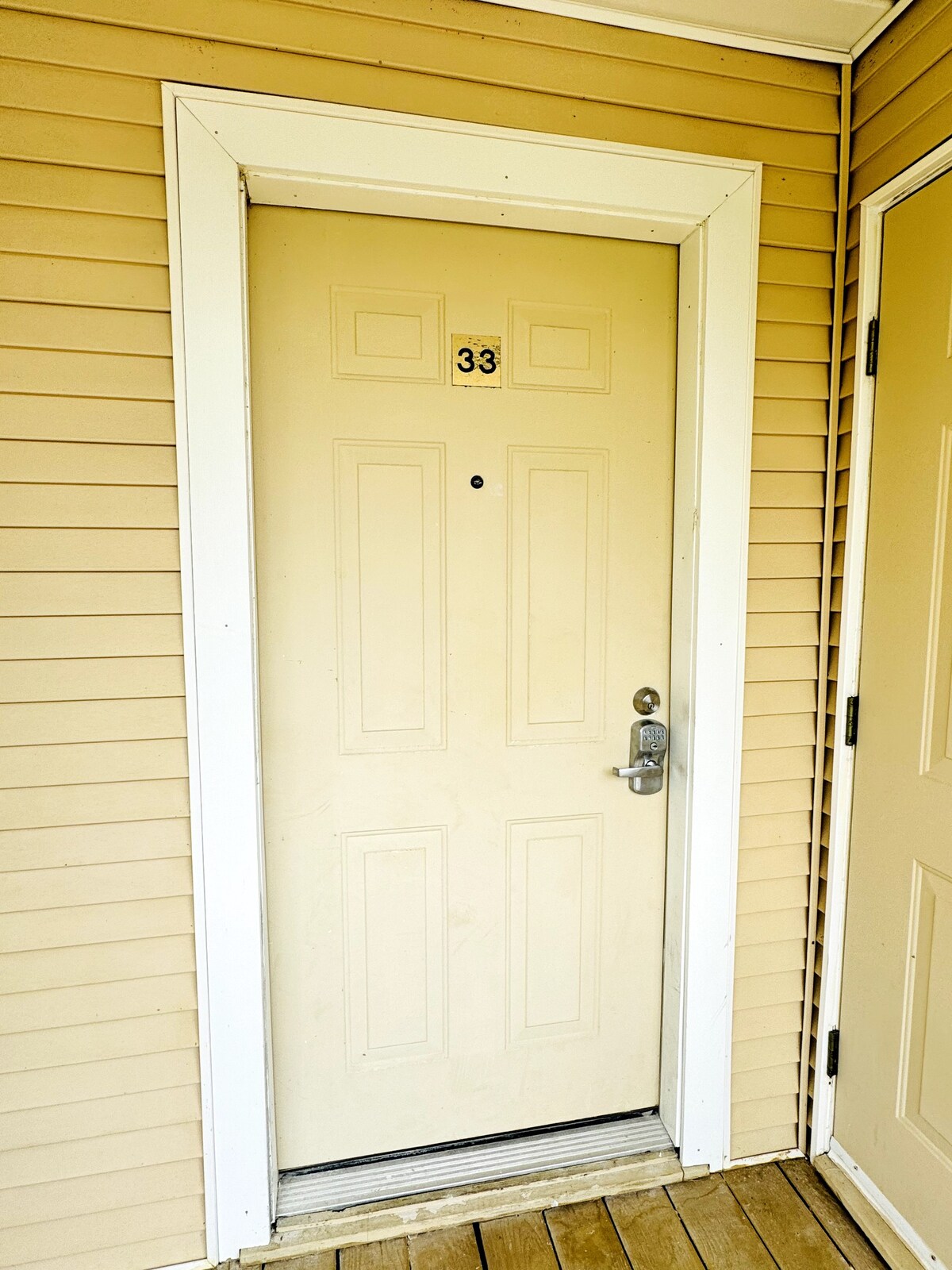 Listing image 20