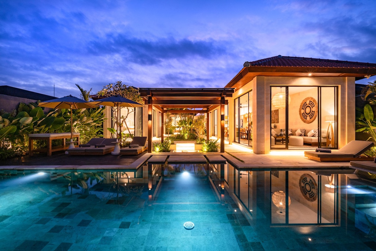 Villa Loasis:3brPoolside Elegant&RiceFieldSerenity — Ubud, Bali — vacation rental