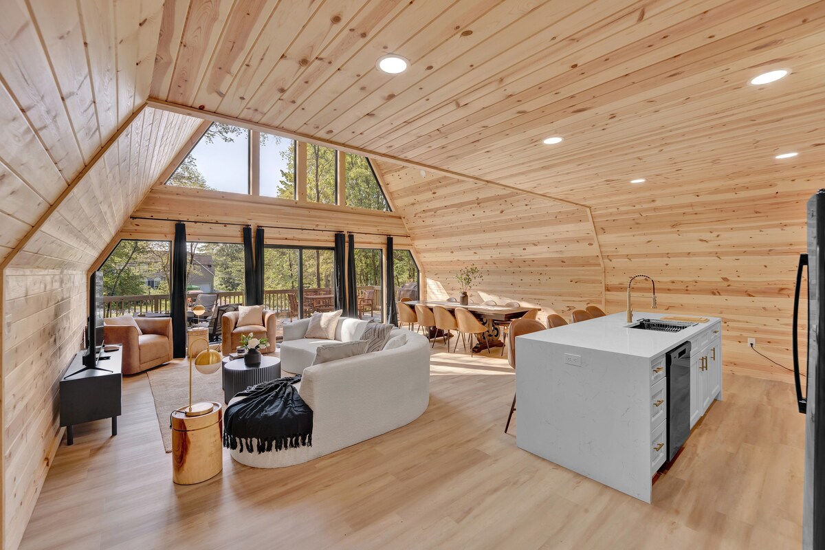 The Pocono Dreamhouse | Modern A-Frame | Hot Tub