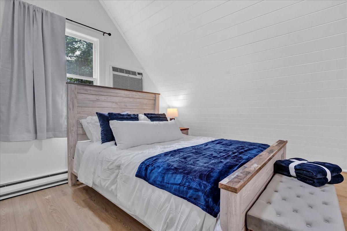 Modern Pocono Chalet | Vaulted Ceilings | Hot Tub