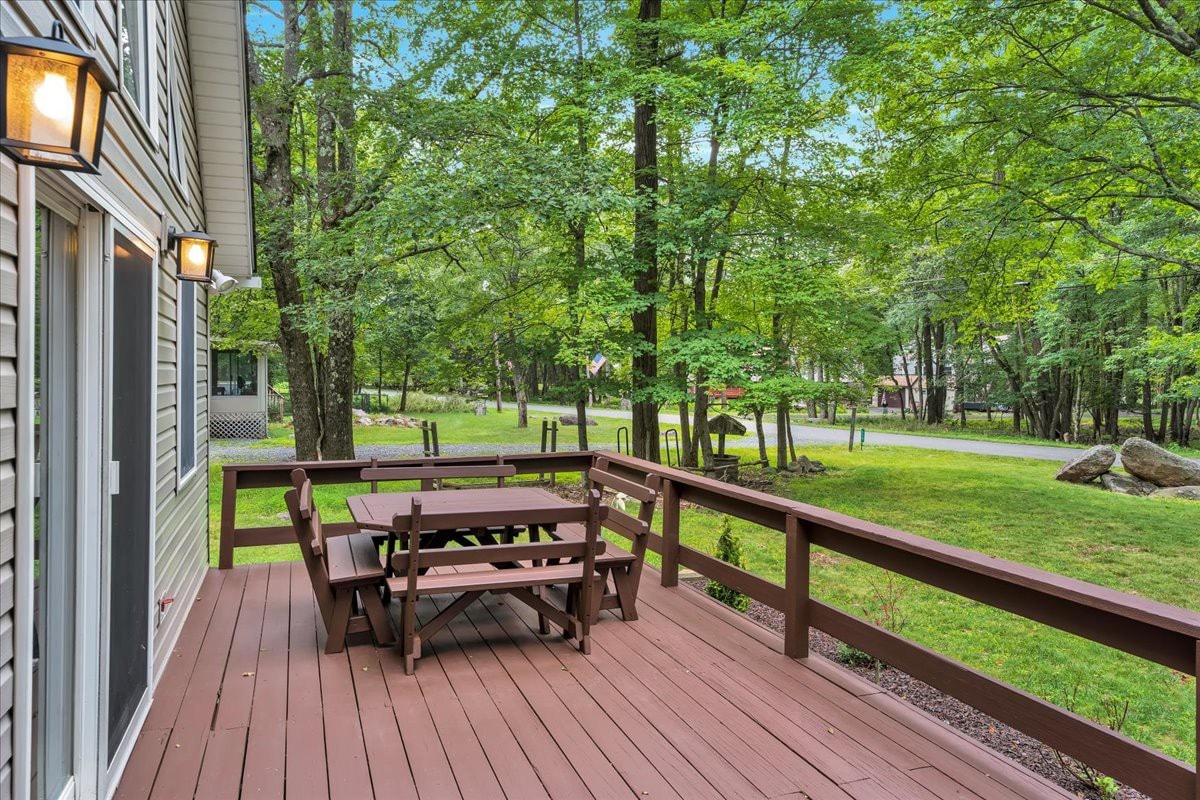 Modern Pocono Chalet | Vaulted Ceilings | Hot Tub