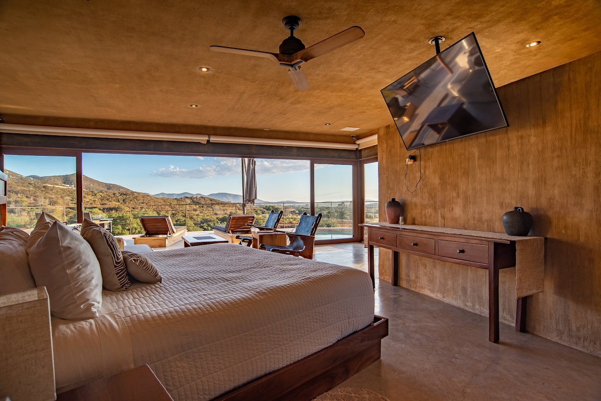 Mexico en la Piel Master Suite