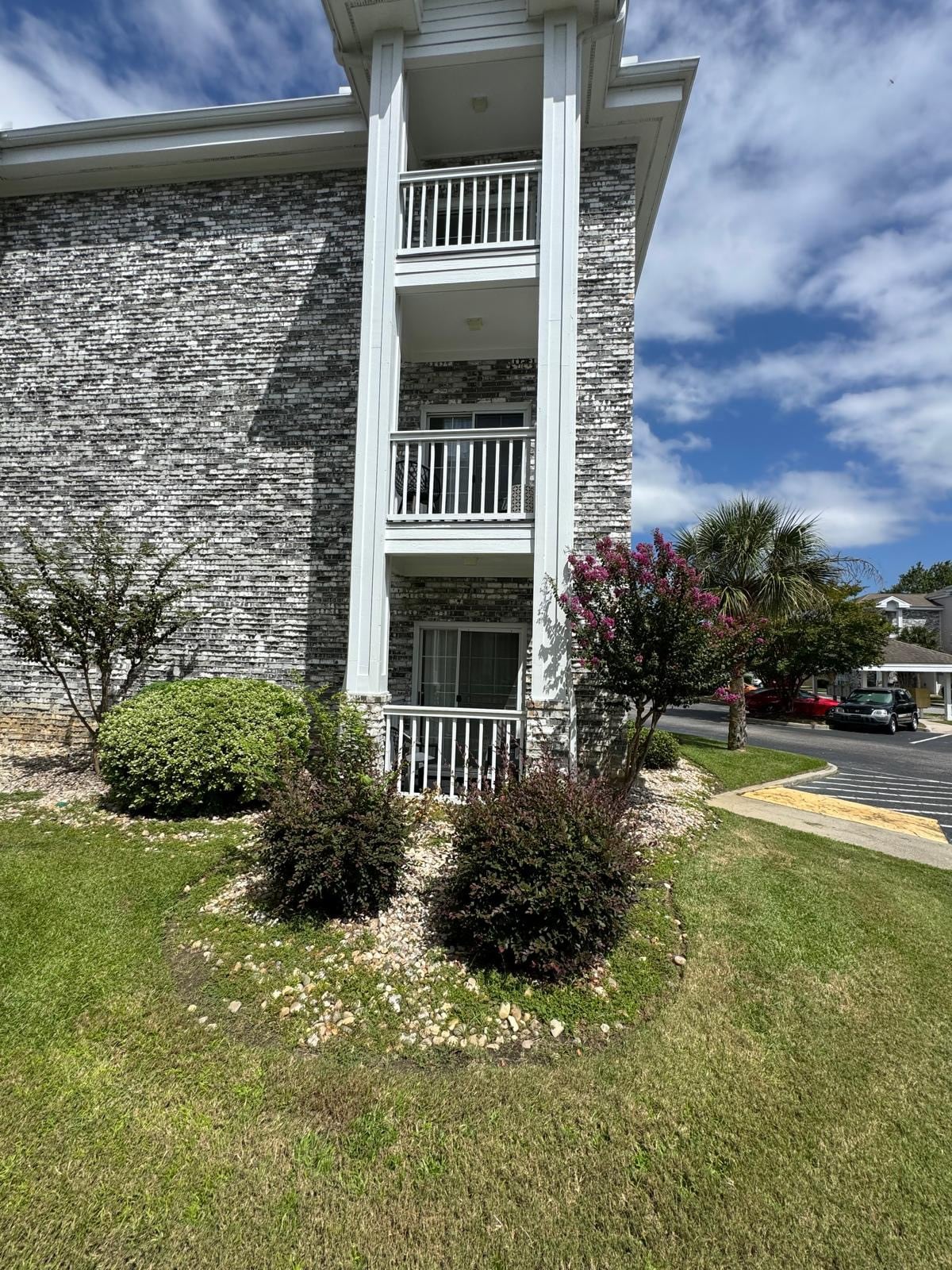 Listing image 14