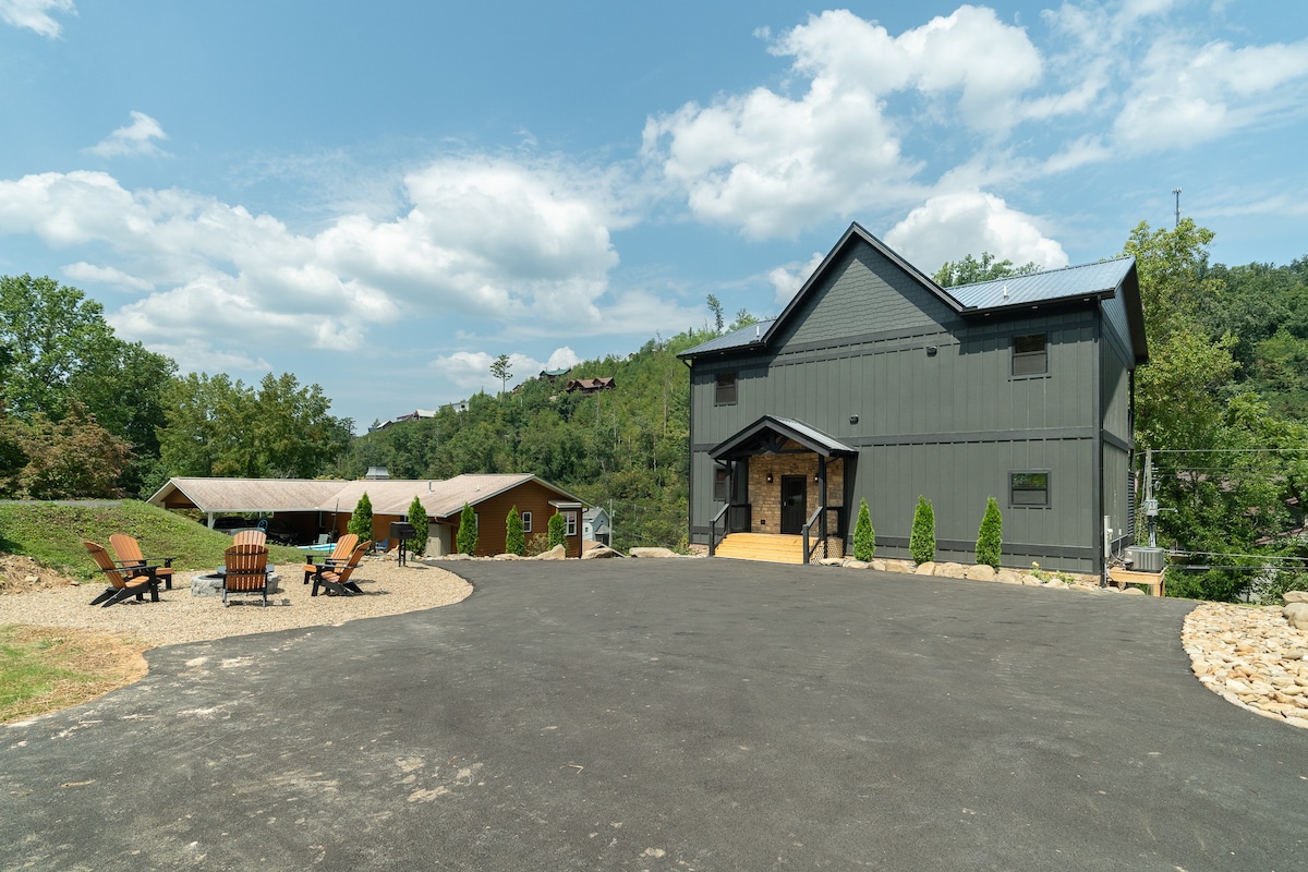 Near DwTn Gatlinburg/BrandNew — Gatlinburg, TN — vacation rental