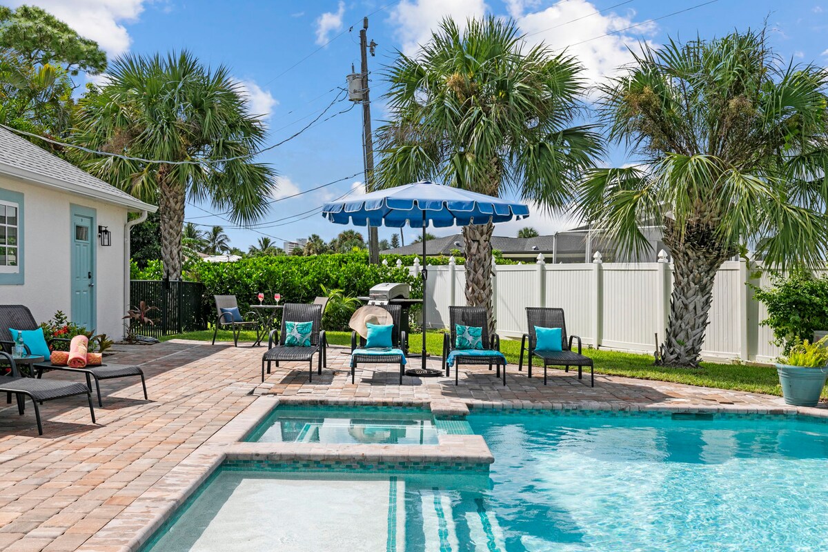 541 SeaClusion Cottage| Pool&Spa | 5 Blox to Beach — Naples, FL — vacation rental