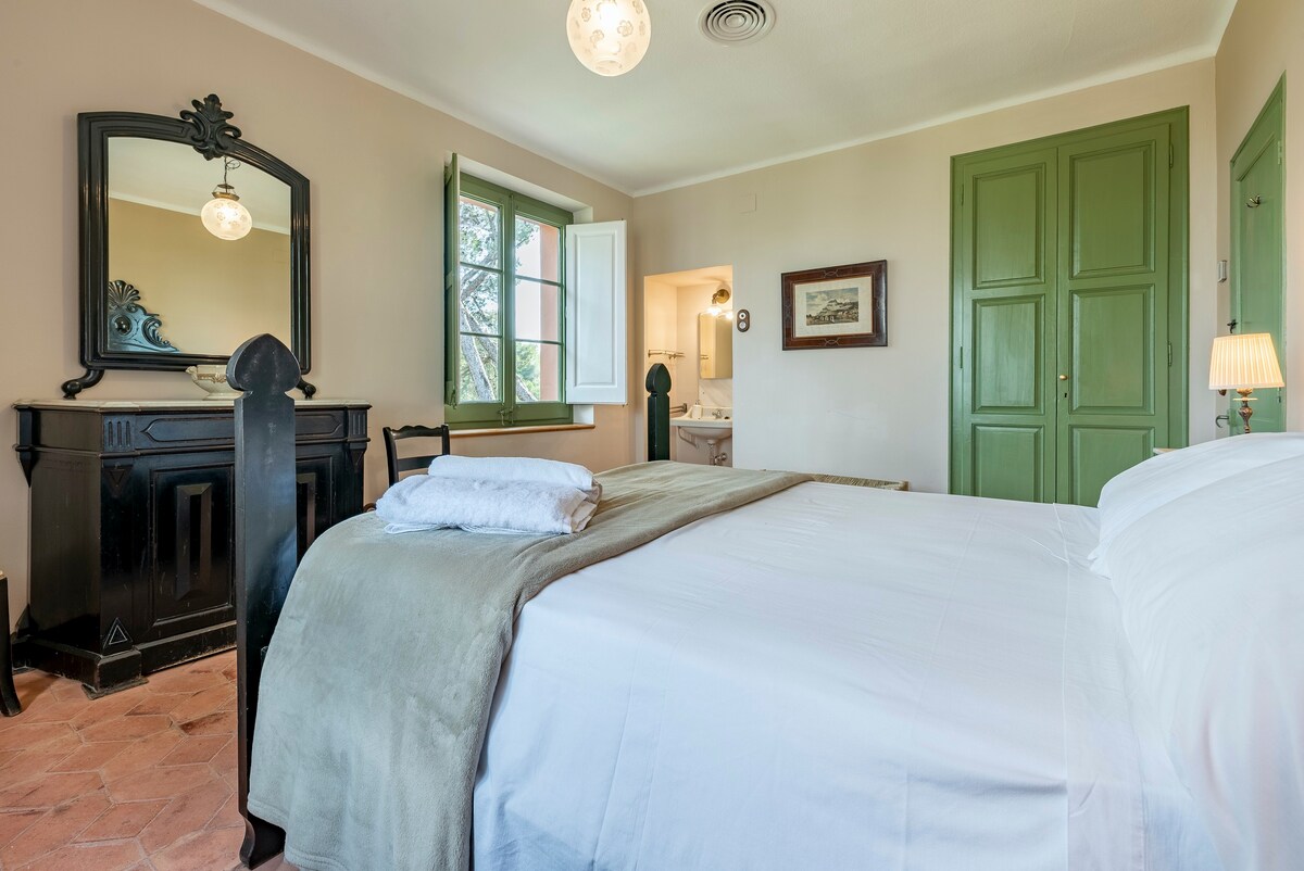 Property thumbnail 12