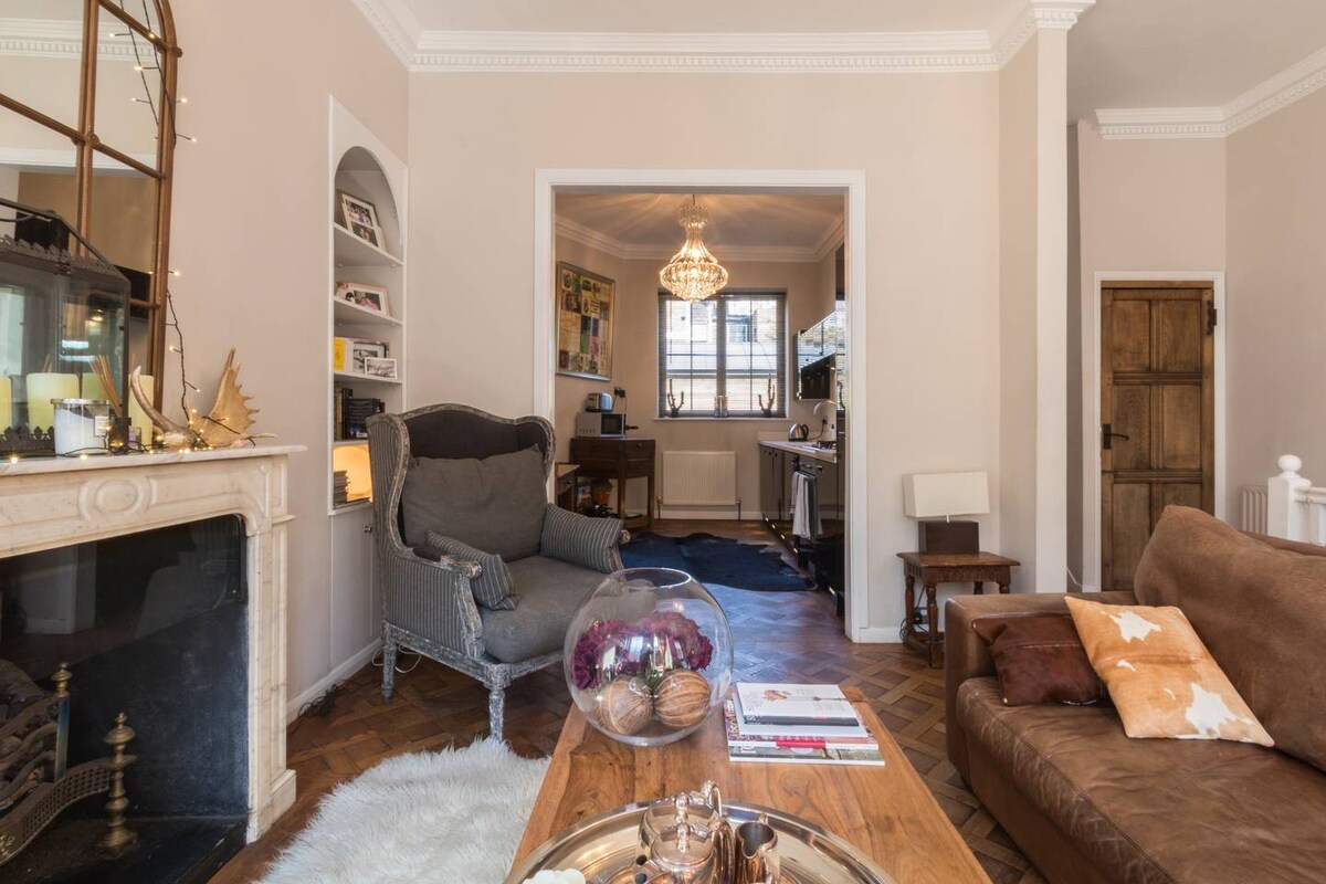 Stylish 1-bed with a Roof Terrace in Park Walk 7A SW10 0AJ - Property image 21 - VivreStays