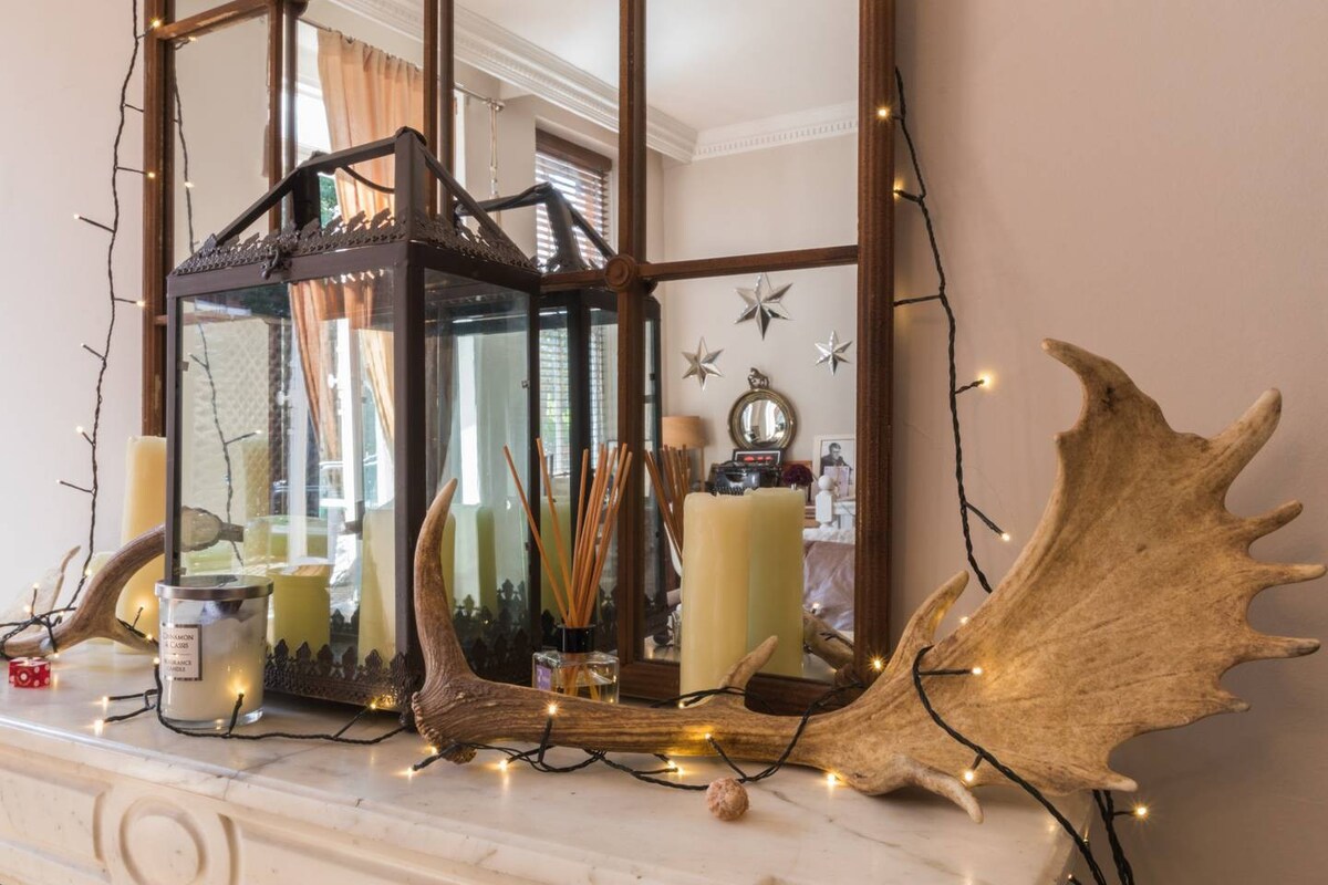 Stylish 1-bed with a Roof Terrace in Park Walk 7A SW10 0AJ - Property image 25 - VivreStays