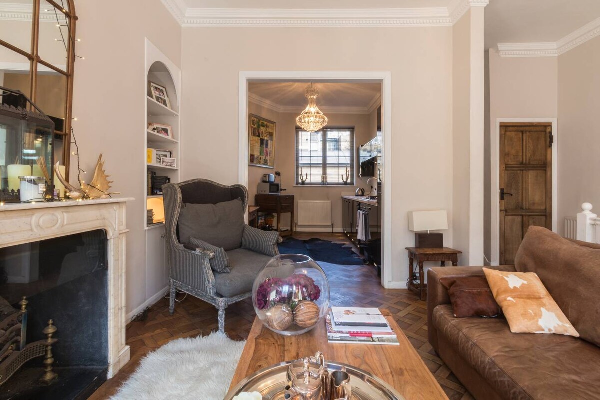 Stylish 1-bed with a Roof Terrace in Park Walk 7A SW10 0AJ - Property image 29 - VivreStays