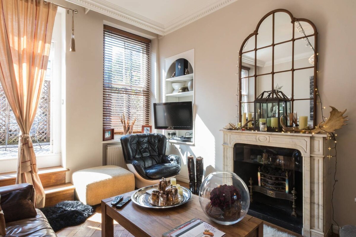 Stylish 1-bed with a Roof Terrace in Park Walk 7A SW10 0AJ - Property image 32 - VivreStays