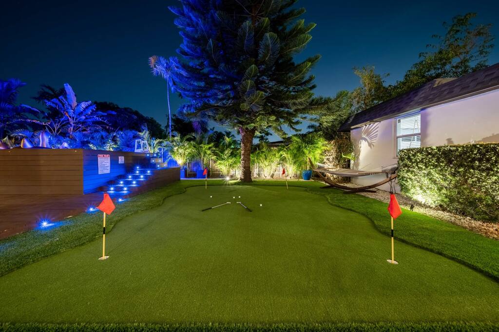 Miami Love&Peace Zen Oasis-Pool- Basketball Hoop — Miami, FL — vacation rental