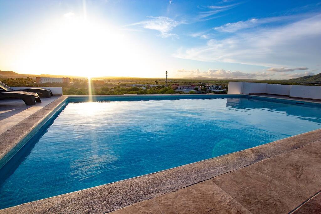 Modern Condo 2BR with Rooftop Pool Ocean Views 10 Min Walk to Medano Beach and Cabo San Lucas Downtown — Cabo San Lucas, Baja California Sur — vacation rental